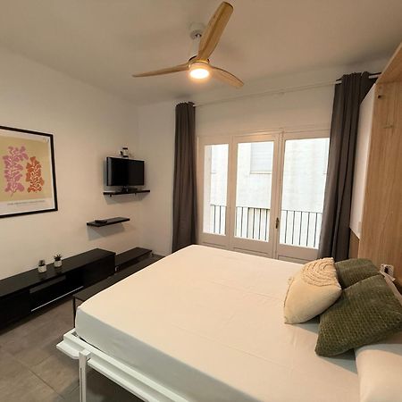 Agi Macia Centro Apartment Roses Ngoại thất bức ảnh