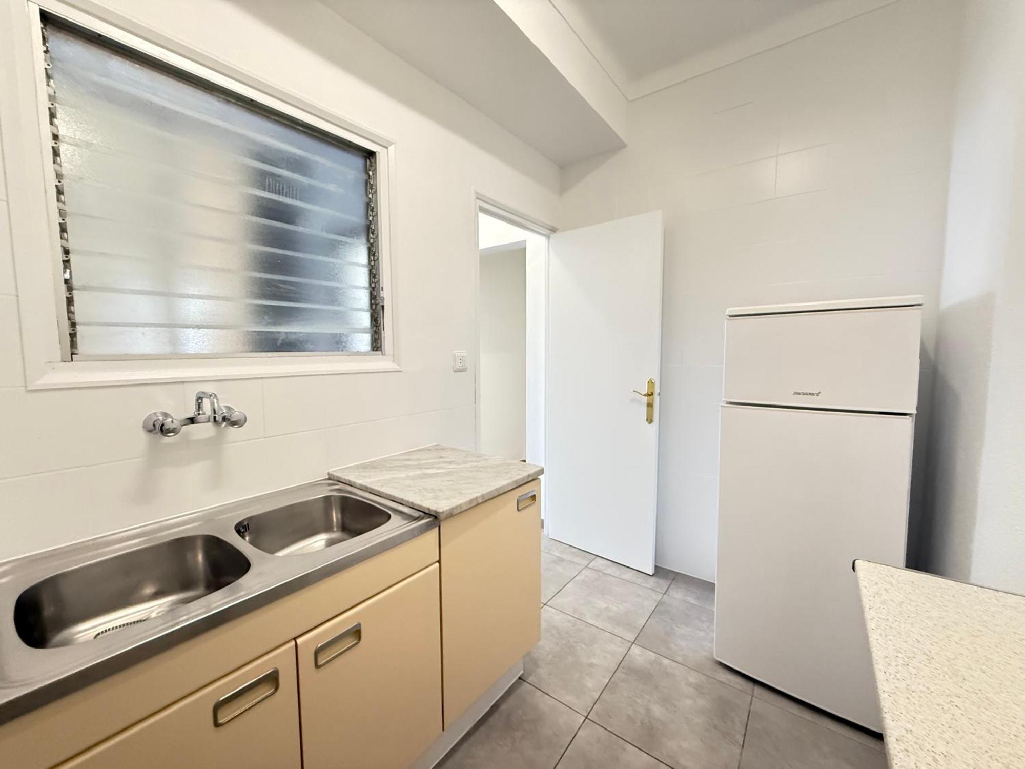 Agi Macia Centro Apartment Roses Ngoại thất bức ảnh