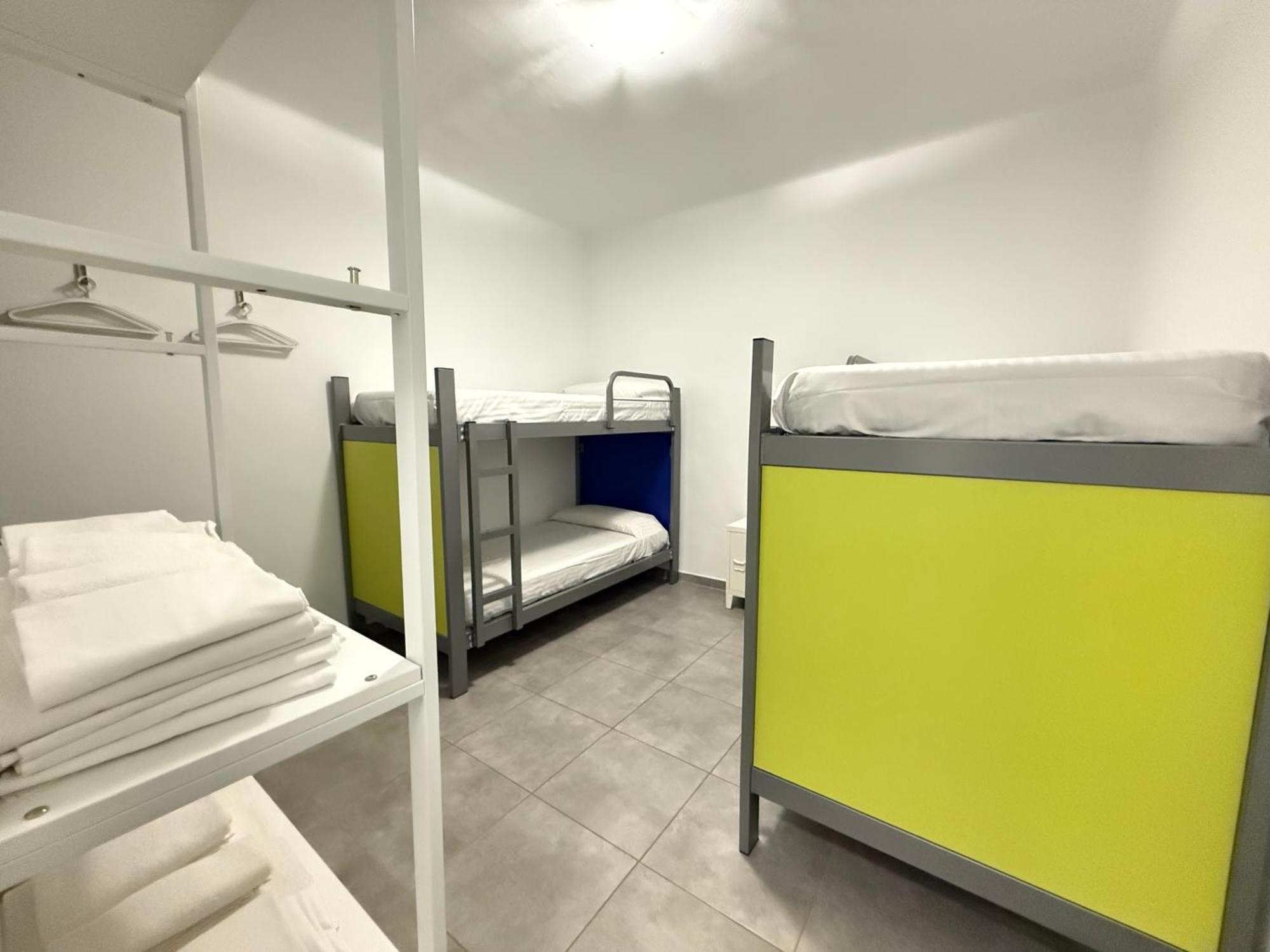 Agi Macia Centro Apartment Roses Ngoại thất bức ảnh