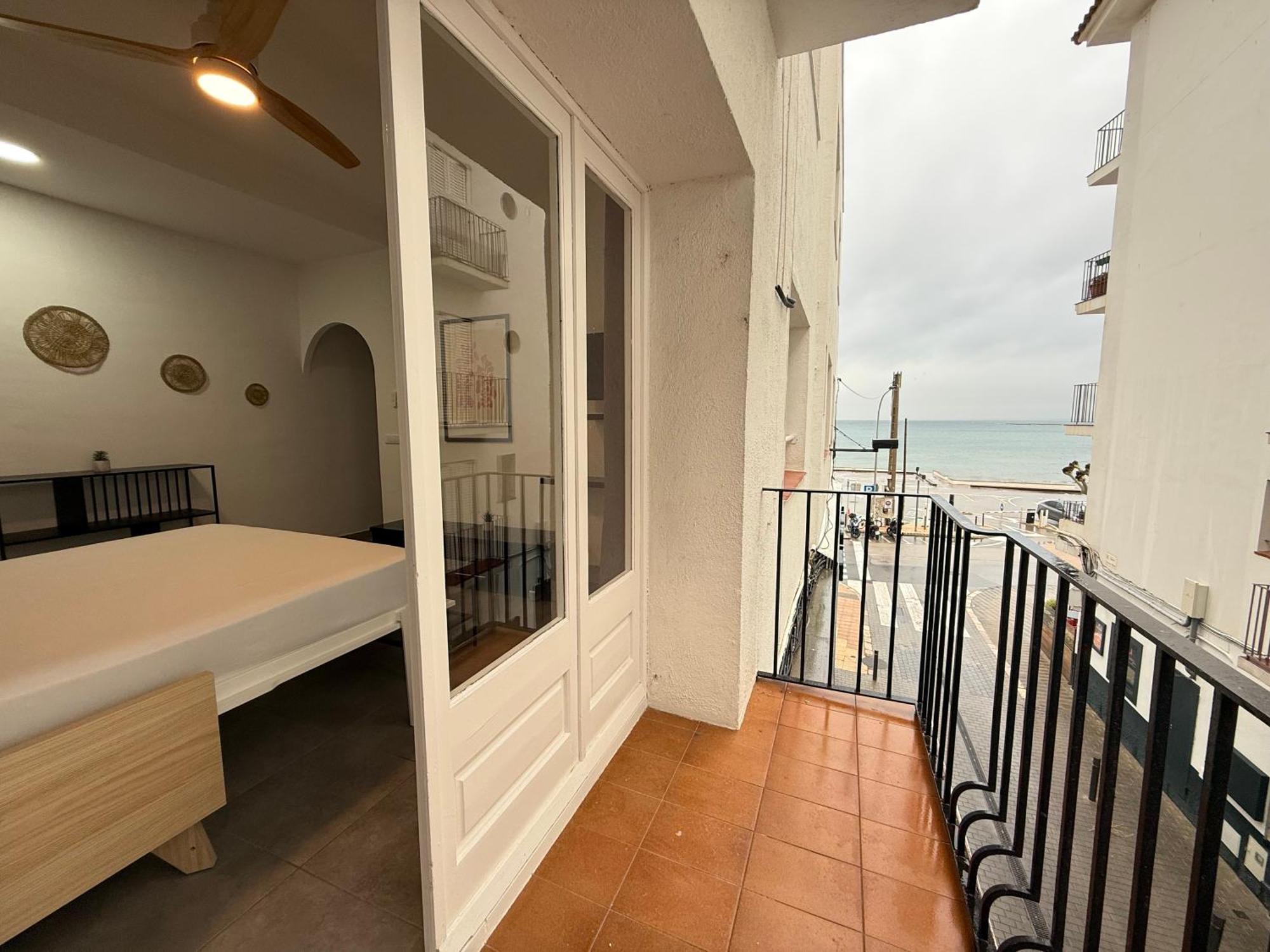 Agi Macia Centro Apartment Roses Ngoại thất bức ảnh